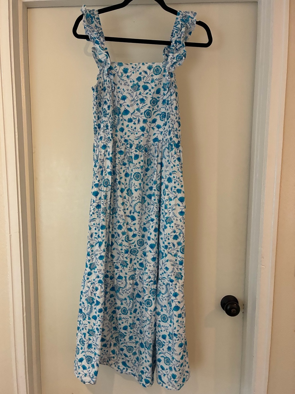 Draper James White and Blue Floral Ruffle-Strap Nap Dress